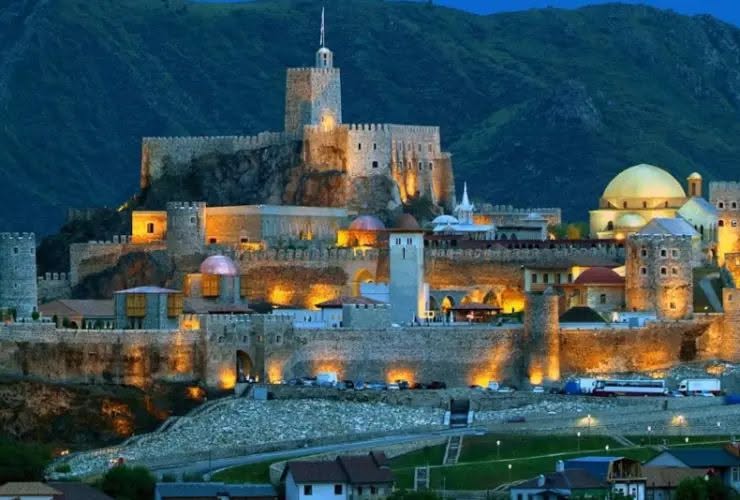 Tasarım, çizimler ve kesin detaylar ilginizi çekiyor mu?