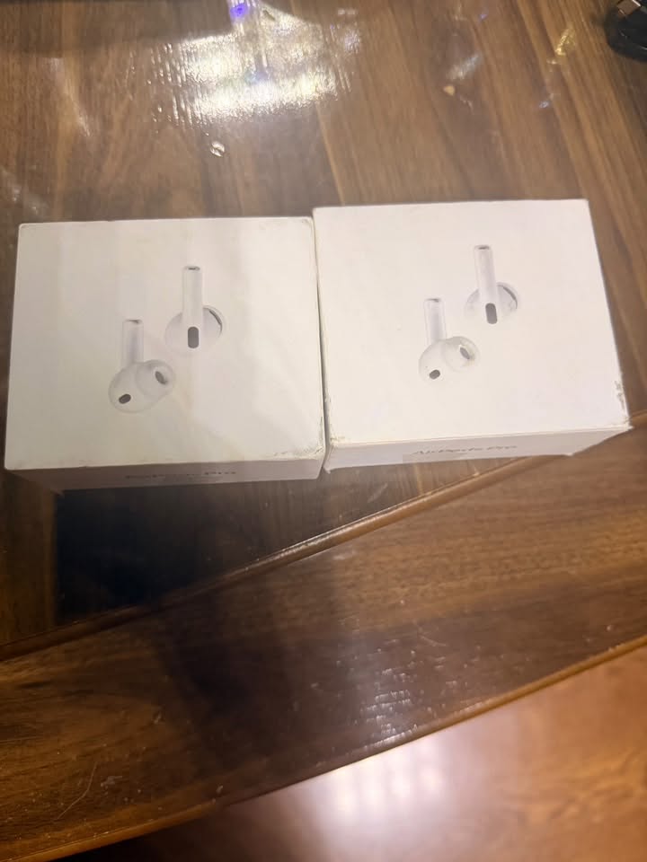 Վաճառվում են AirPods 3Pro բնօրինակ։ Առկա են նոր և չօգտագործված վիճակում։ 550լ։