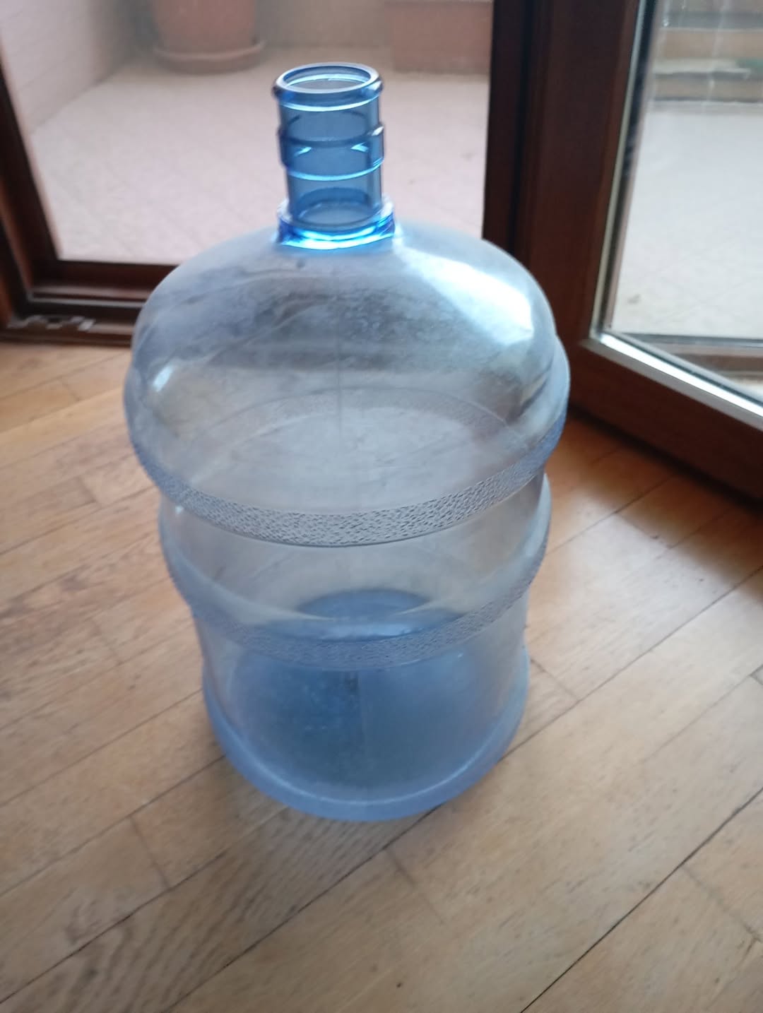 Бутыли для воды, 9 штук