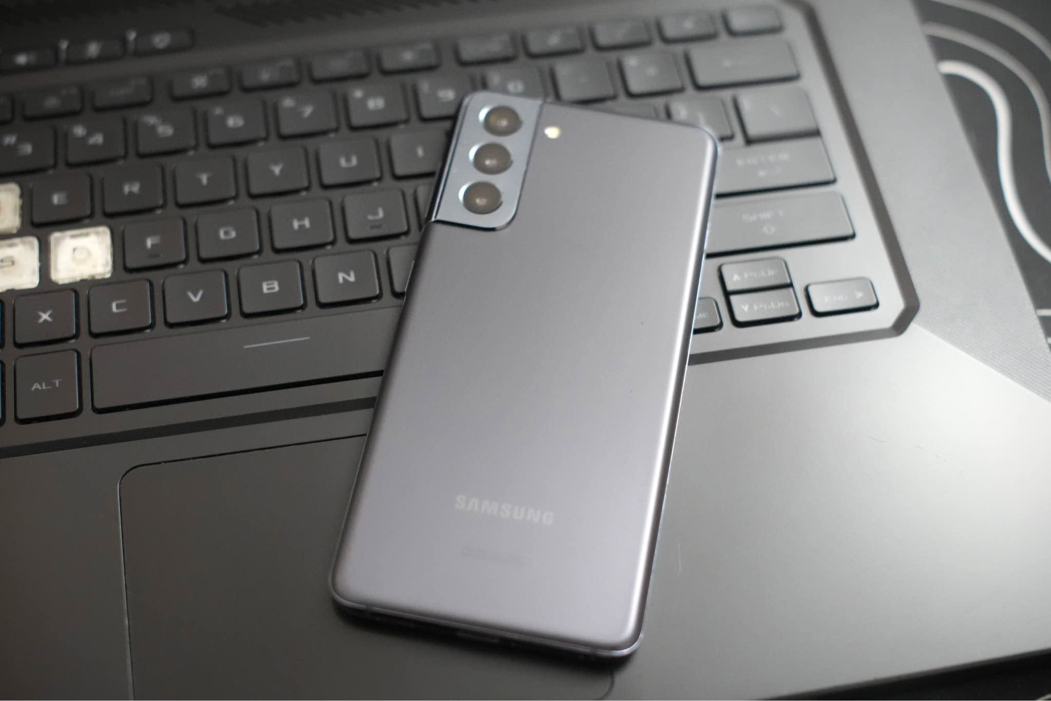 Samsung 5G smartphone, US import
