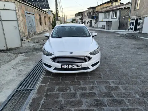 Ford Fusion 2017