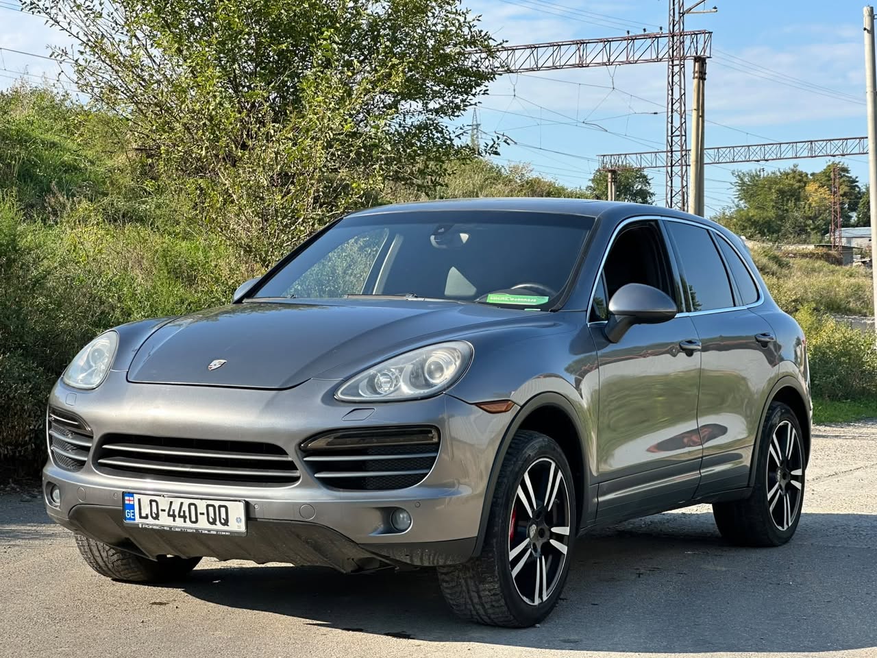 **porshche cayenne 2013 წლიანი 3.6 ბენზინი**
