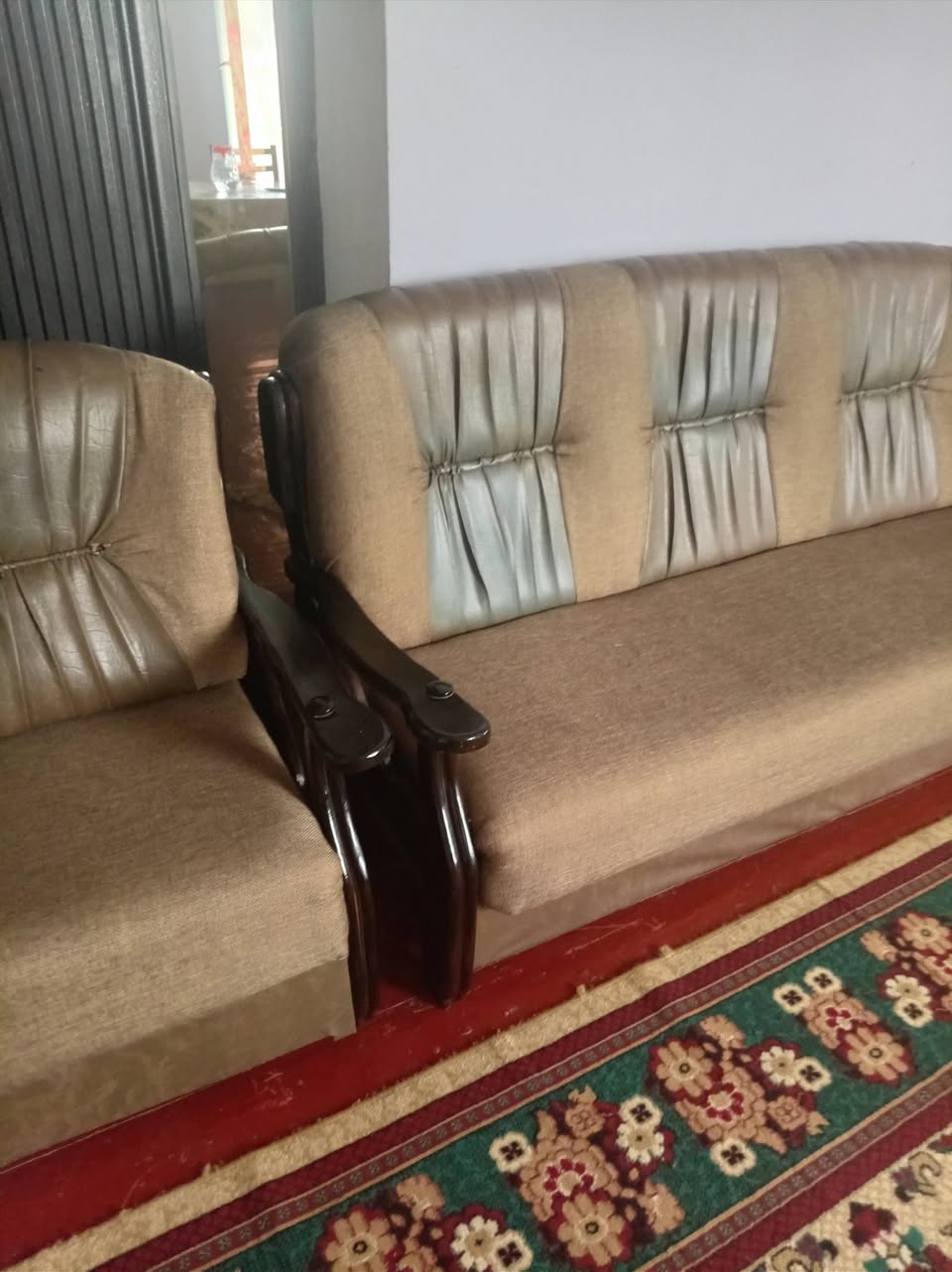 Foldable sofa 150 lari, size 80/200