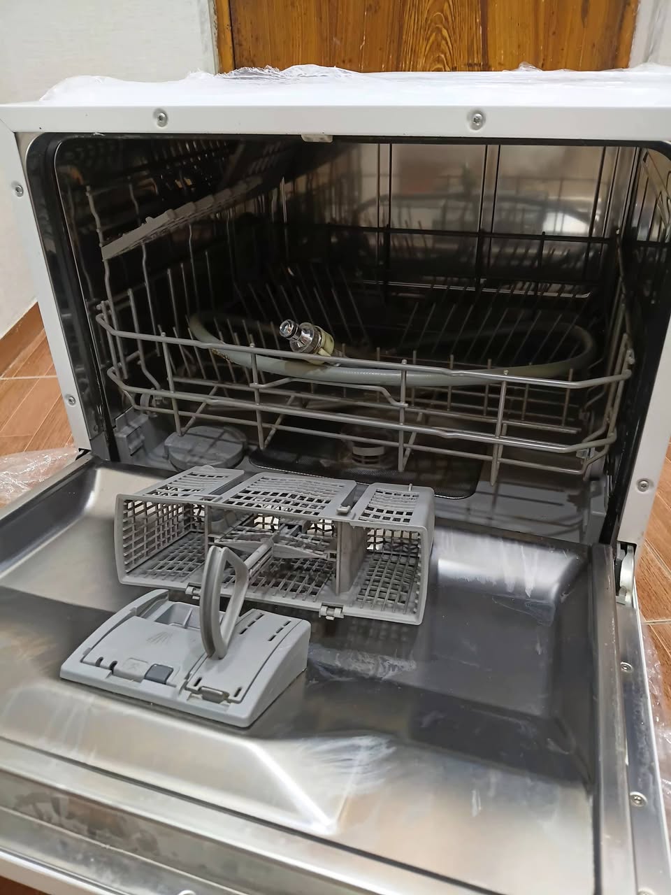 Small dish washing machine for sale
