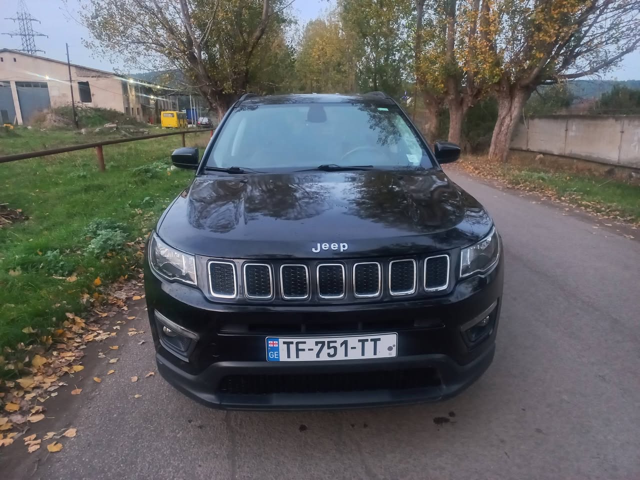 2018 model 2.4 motorlu 4x4, 105 bin kilometre ile, 4/4 üstü, 8800 $