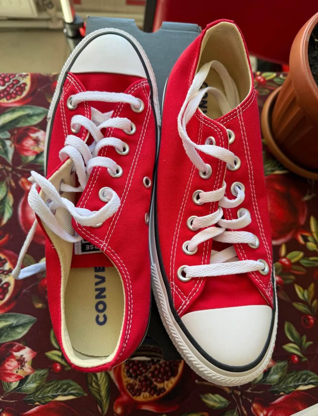 Yeni orijinal Converse ❤️ zona satılık