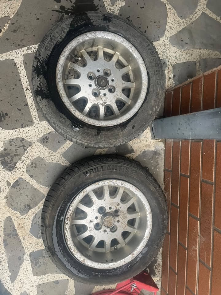 დისკები R13 90% პროტექტორით 300 ლარი