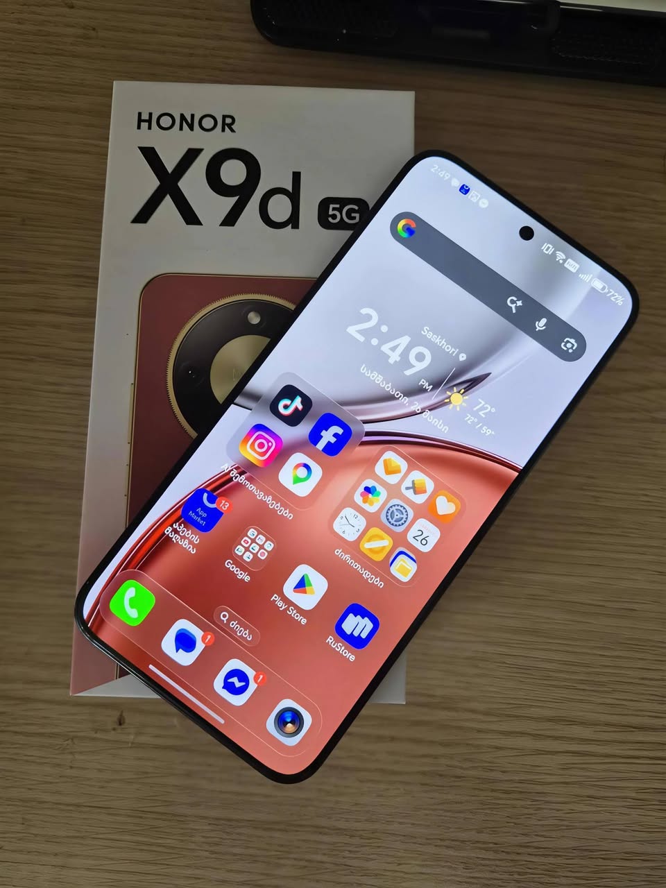 HONOR X9D 12/256 კარგ მდგომარეობაᲨი გვერდებზეაქ