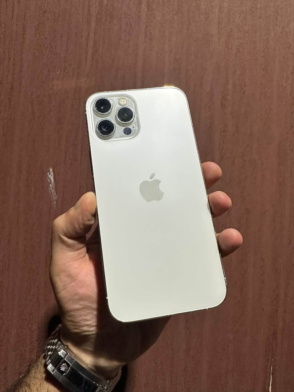 iPhone 12 Pro Max 128ГБ 70.000драм