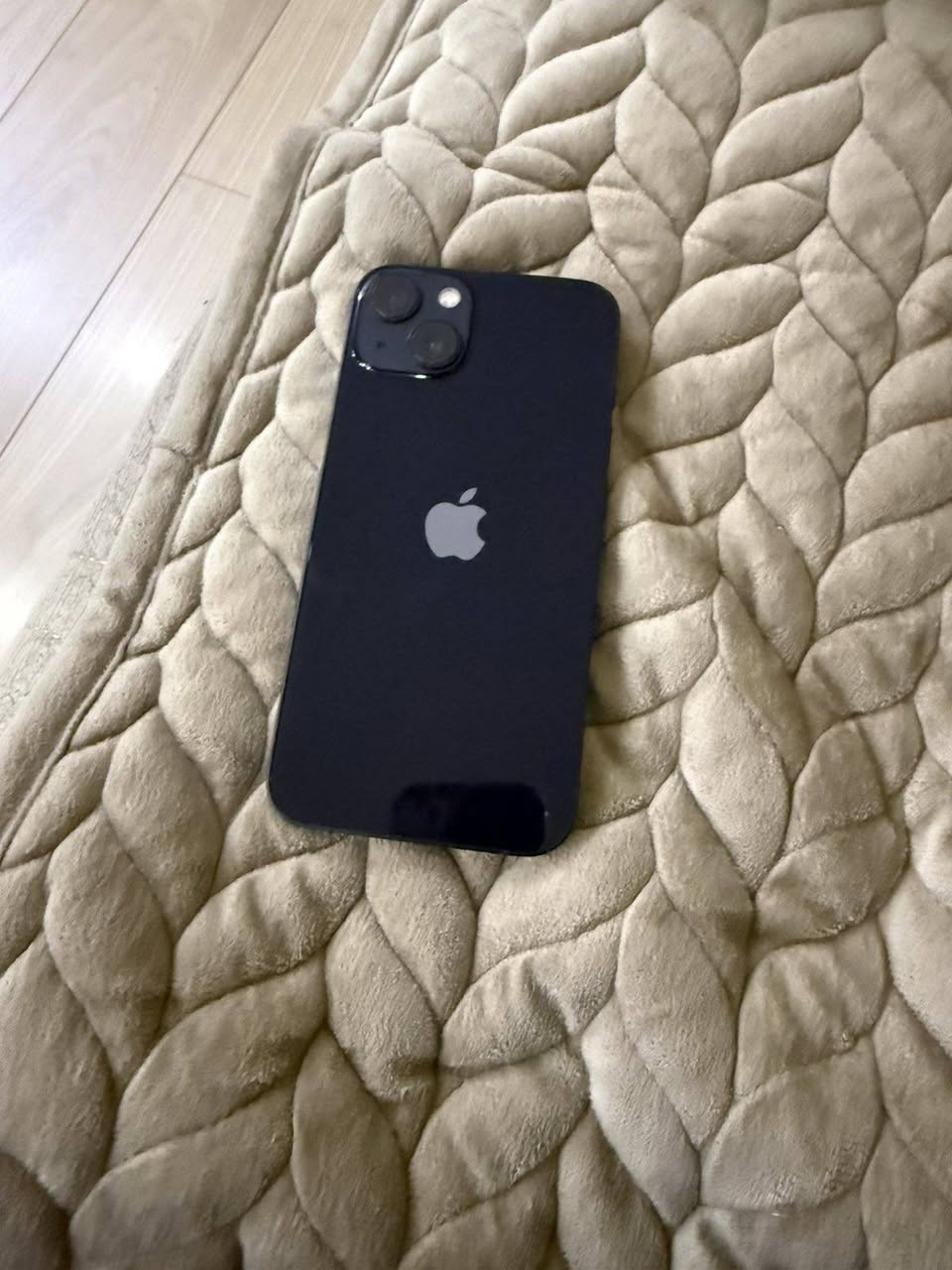 iPhone 13, is an element in an unopened condition — 580₾