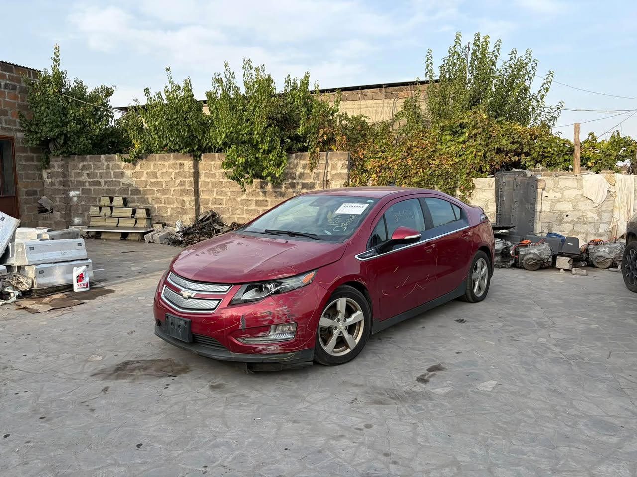 Volt 2013 — 4,400$