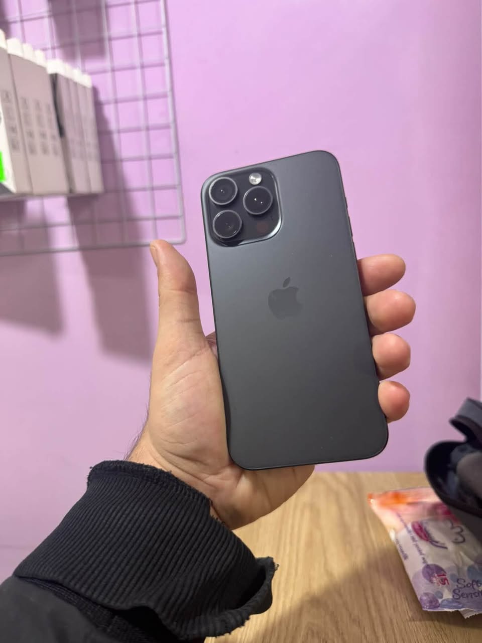 iPhone 15 Pro Max 256GB, მინიშნული ყუთი