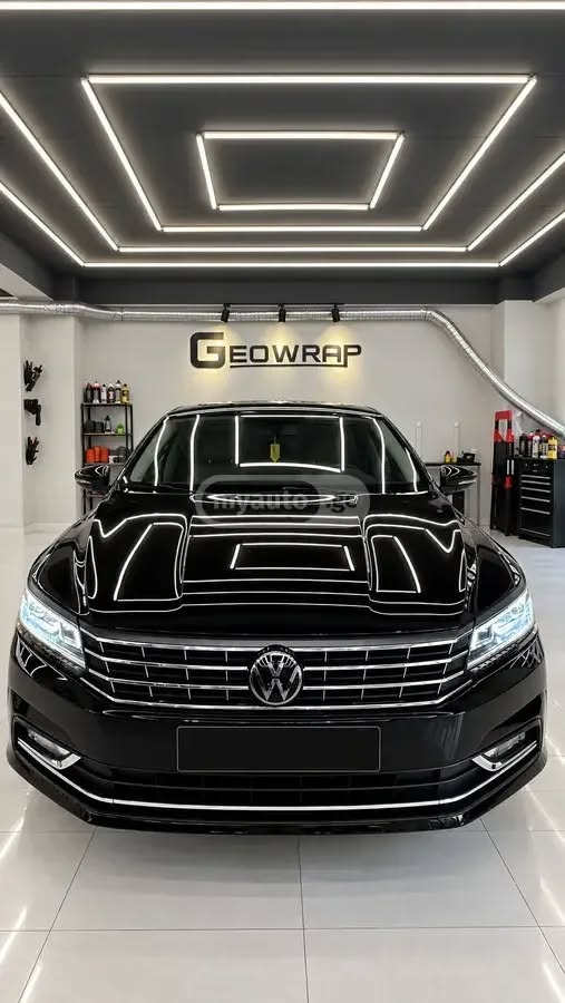 Volkswagen Passat 2016 — 7,900$