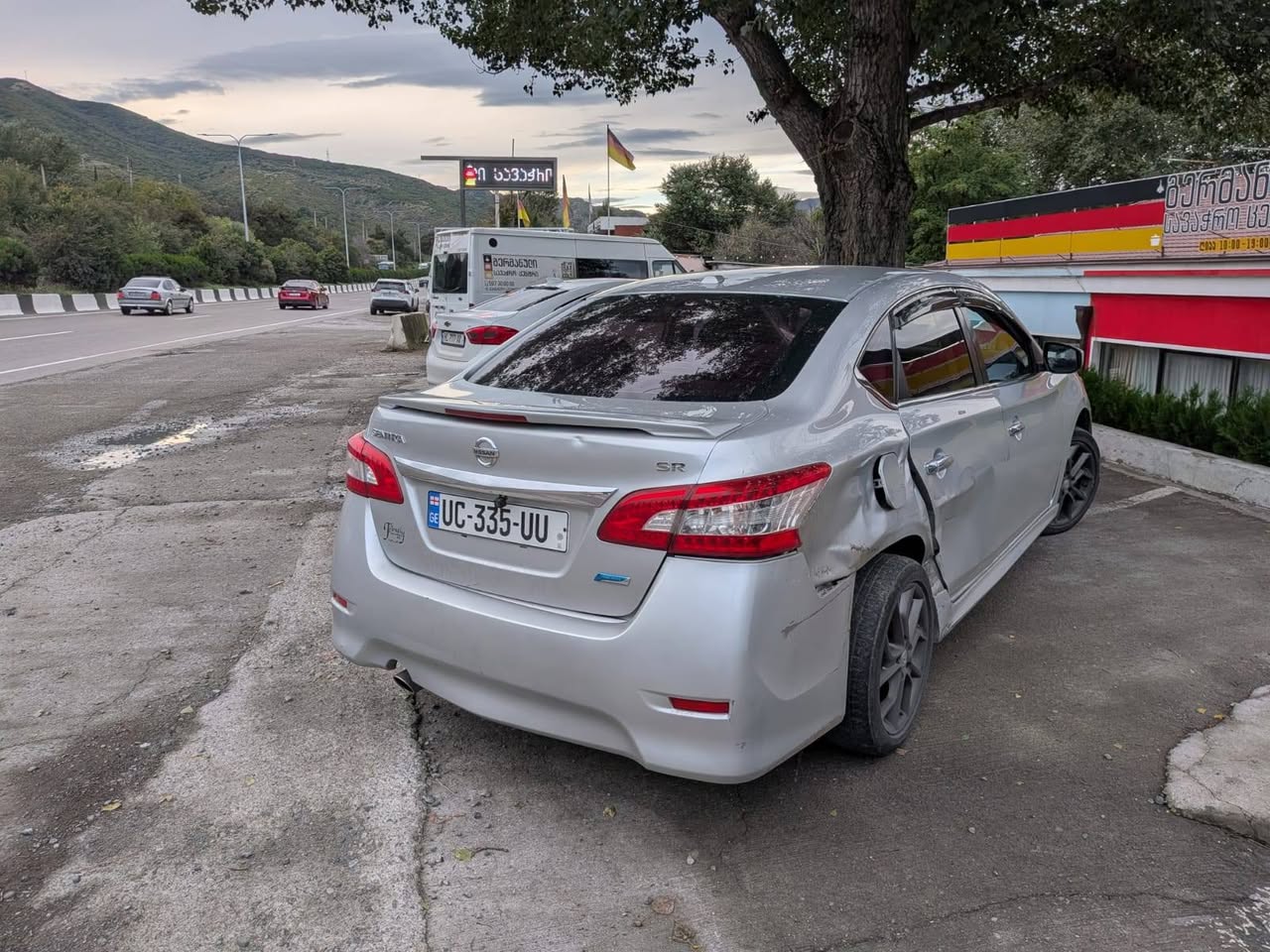Sentra 2014 — 3,000$