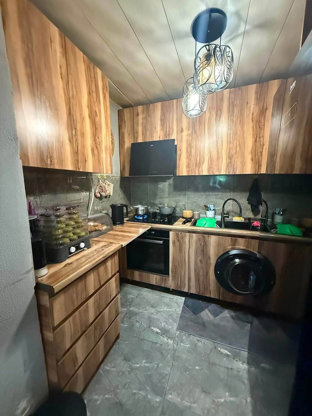 იყიდება ბინა, თბილისი — $145,000