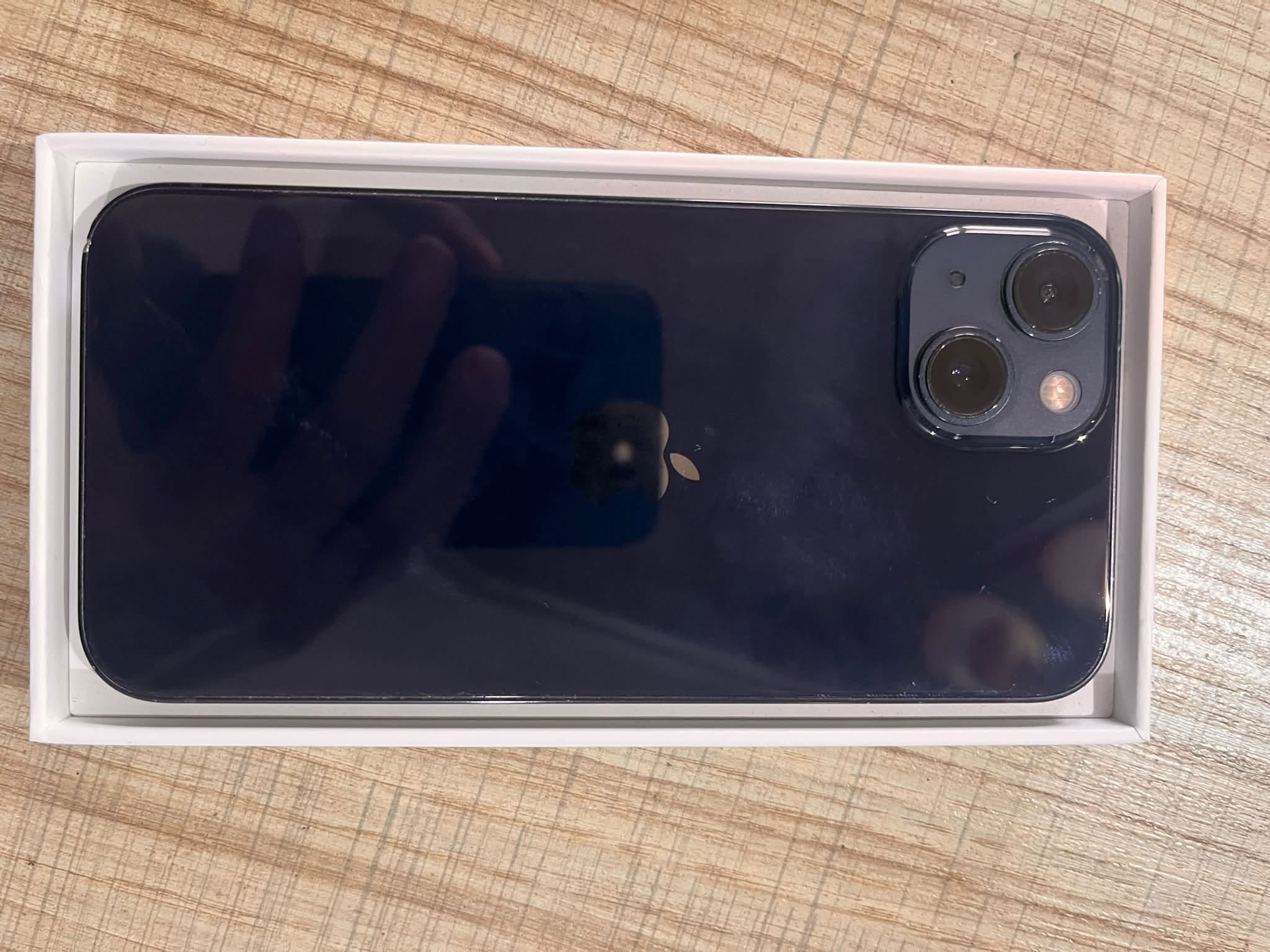 iPhone 13 kutusuyla birlikte, pil %75