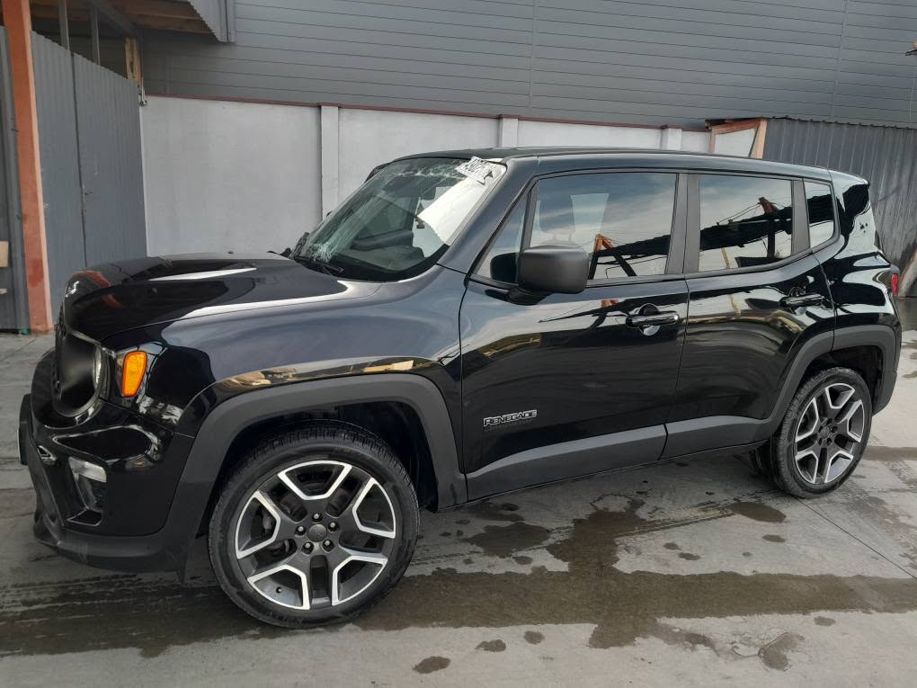 Автомобиль 2020