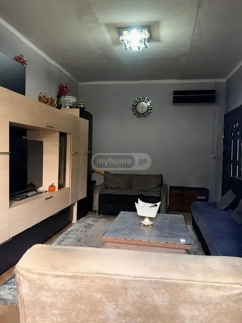 Продается 2-комнатная квартира, Тбилиси — $63,000