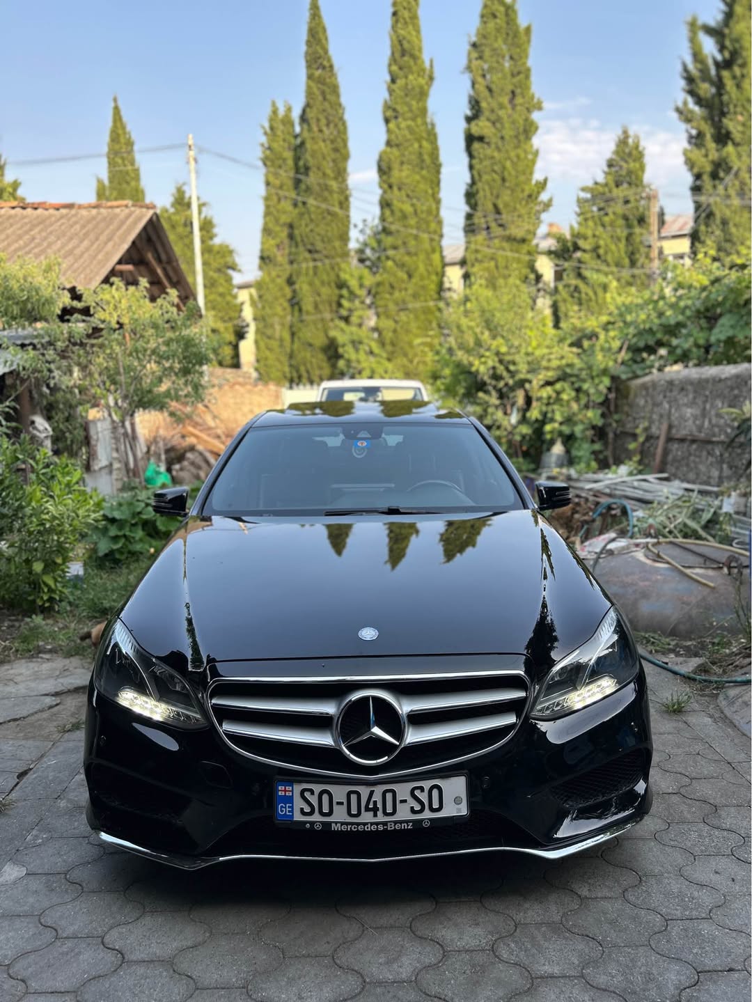 The car is in ideal condition the price is final