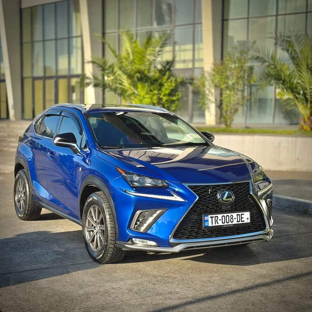 იყიდება / იცვლება LEXUS NX200t F