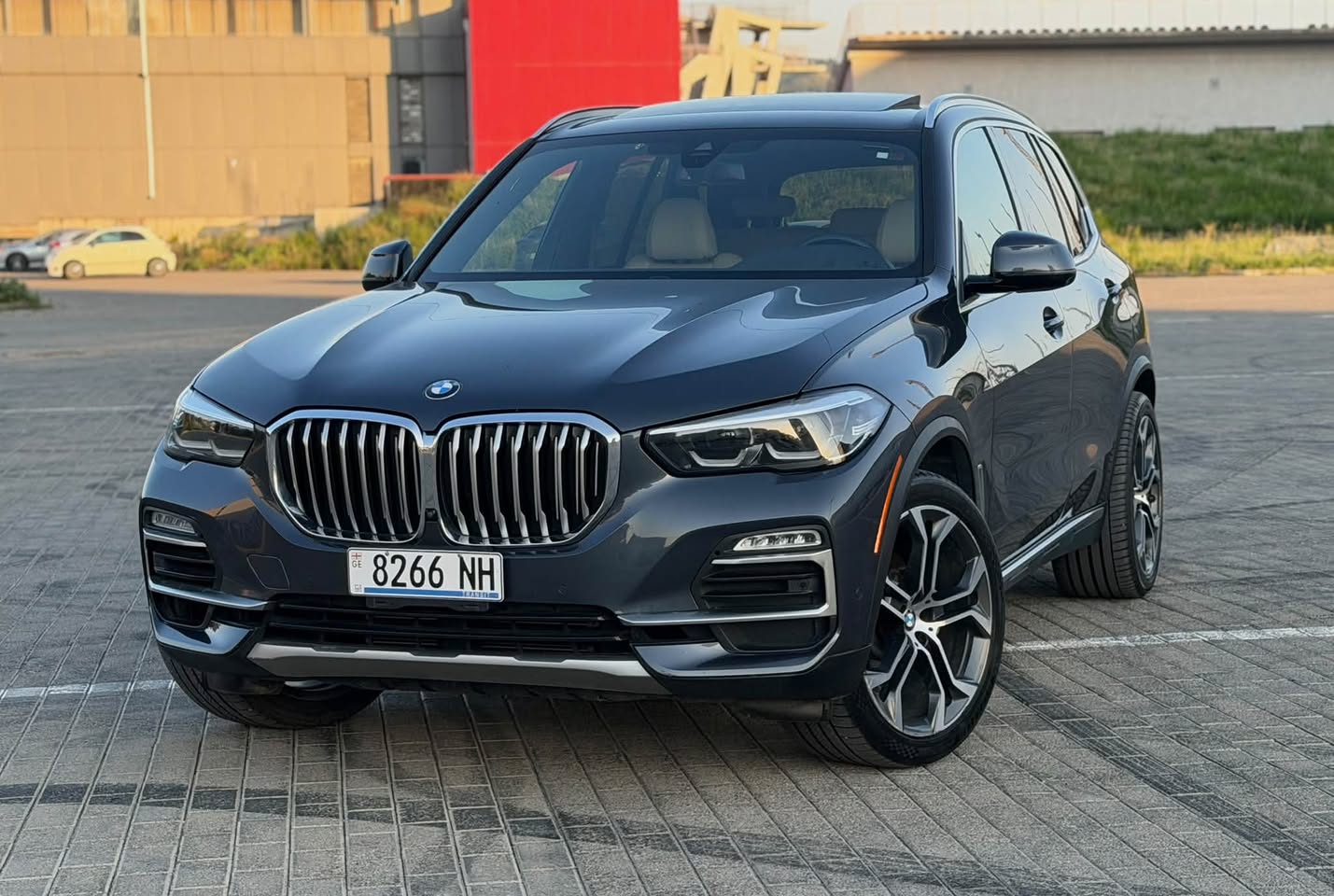 BMW X5 2021 — 26,800$