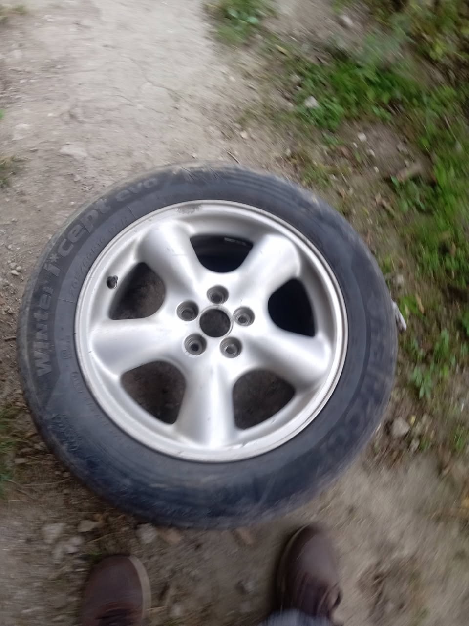 16-inch wheels with winter tyres