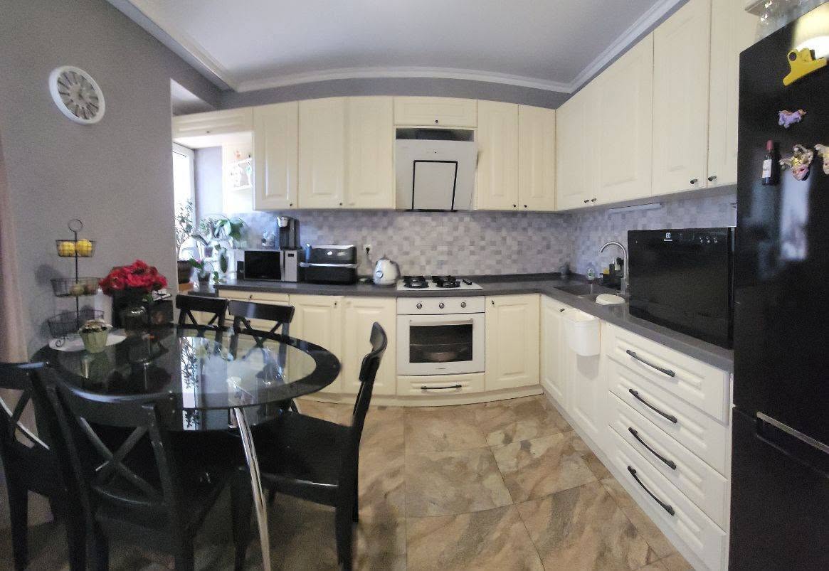3 ოთახიანი ბინა 2 სველი - 183,000$