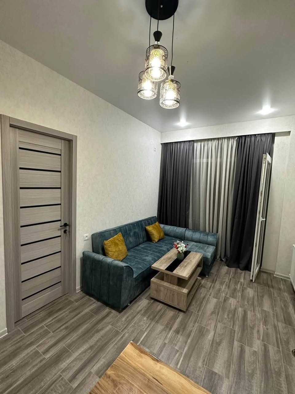 იყიდება 2-ოთახიანი ბინა, თბილისი — $78,000