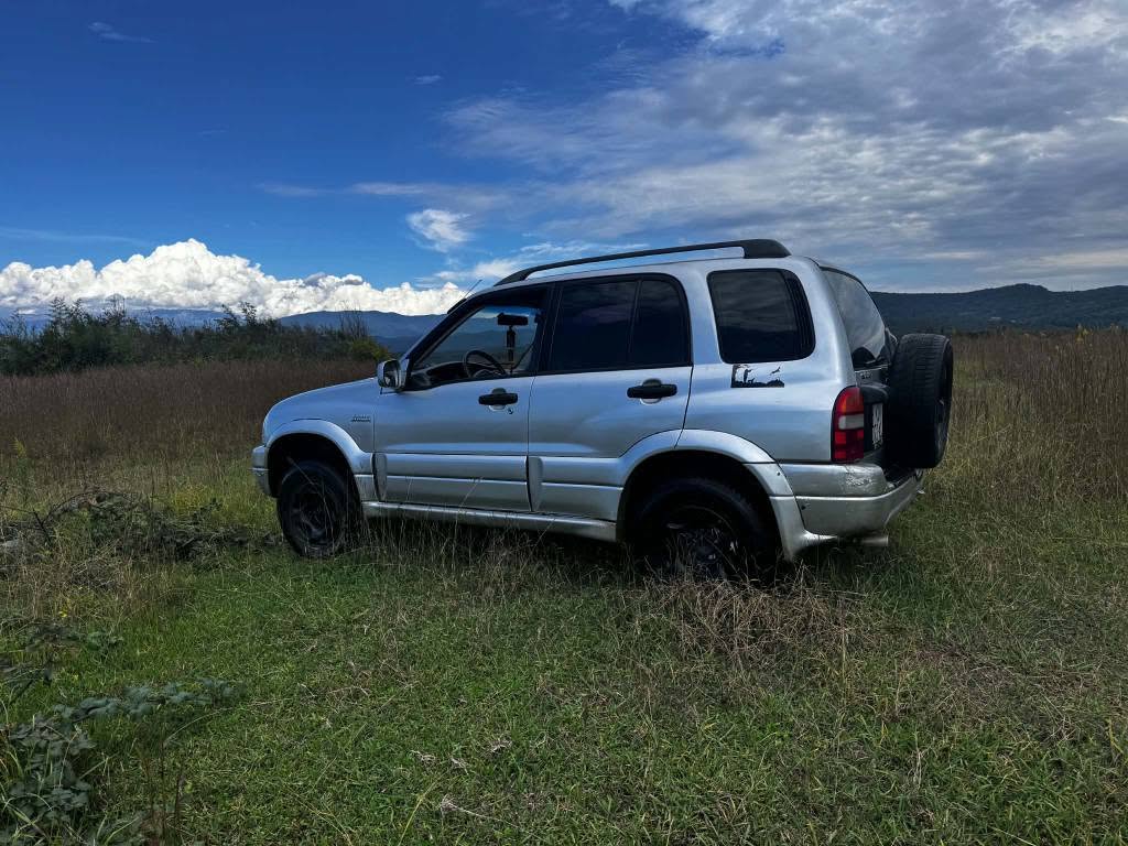 Avtomobil 2000 — 3,700$