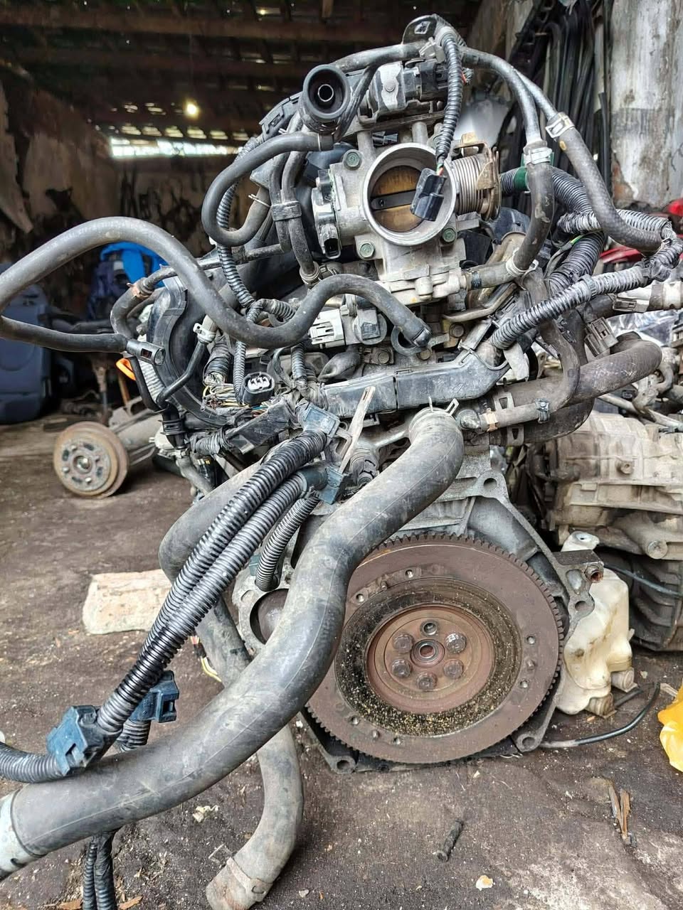 In Tskaltubo, a 1.5 left-hand drive Jazz mechanic broke down, it was priced at 1.5