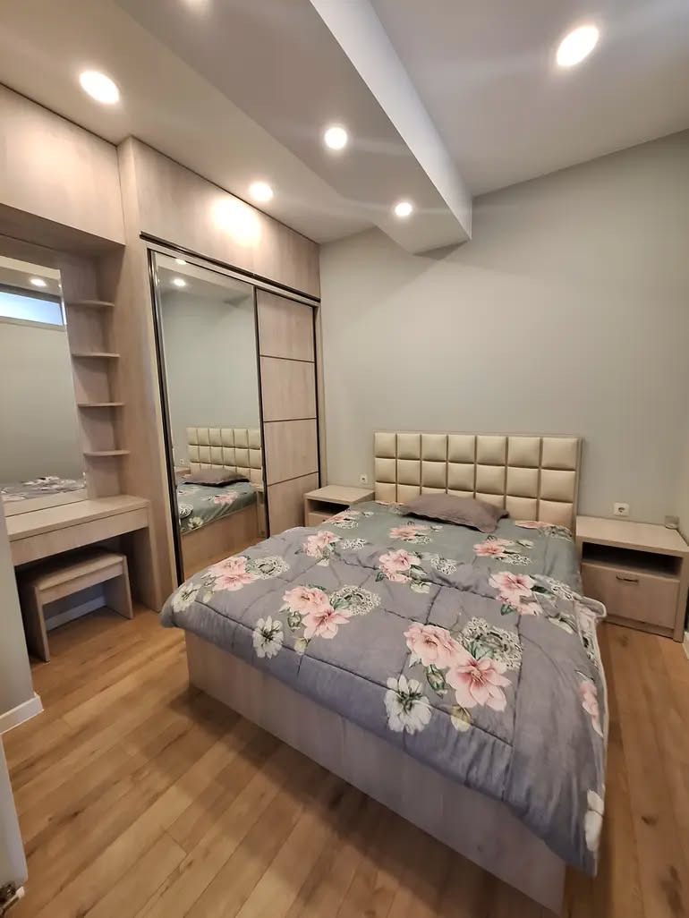 3 ოთახიანი ბინა იჯარით, თბილისი — $1,000
