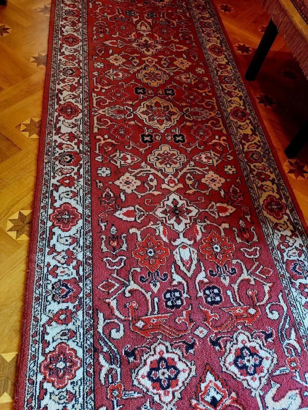 For sale. Urgent. Price is 25000 dram. 100×300 cm.
