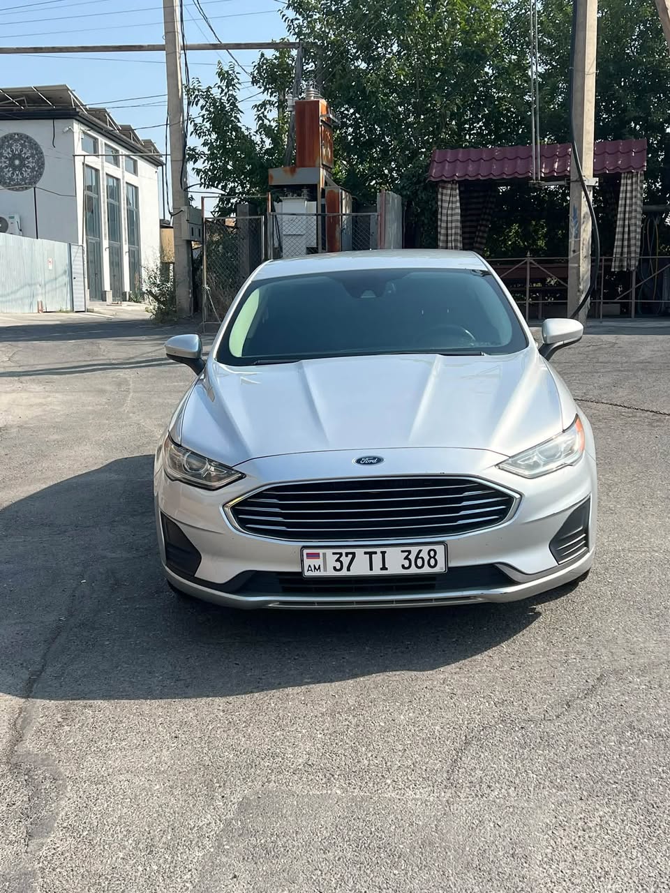Ford Fusion 2019 — 10,800$