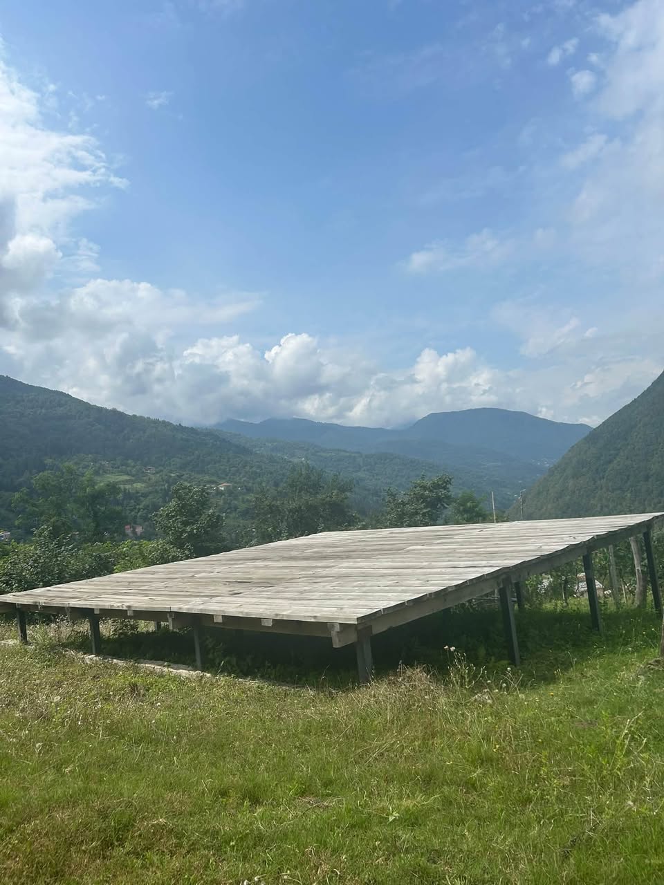 Toprak Parçası, Khelvachauri