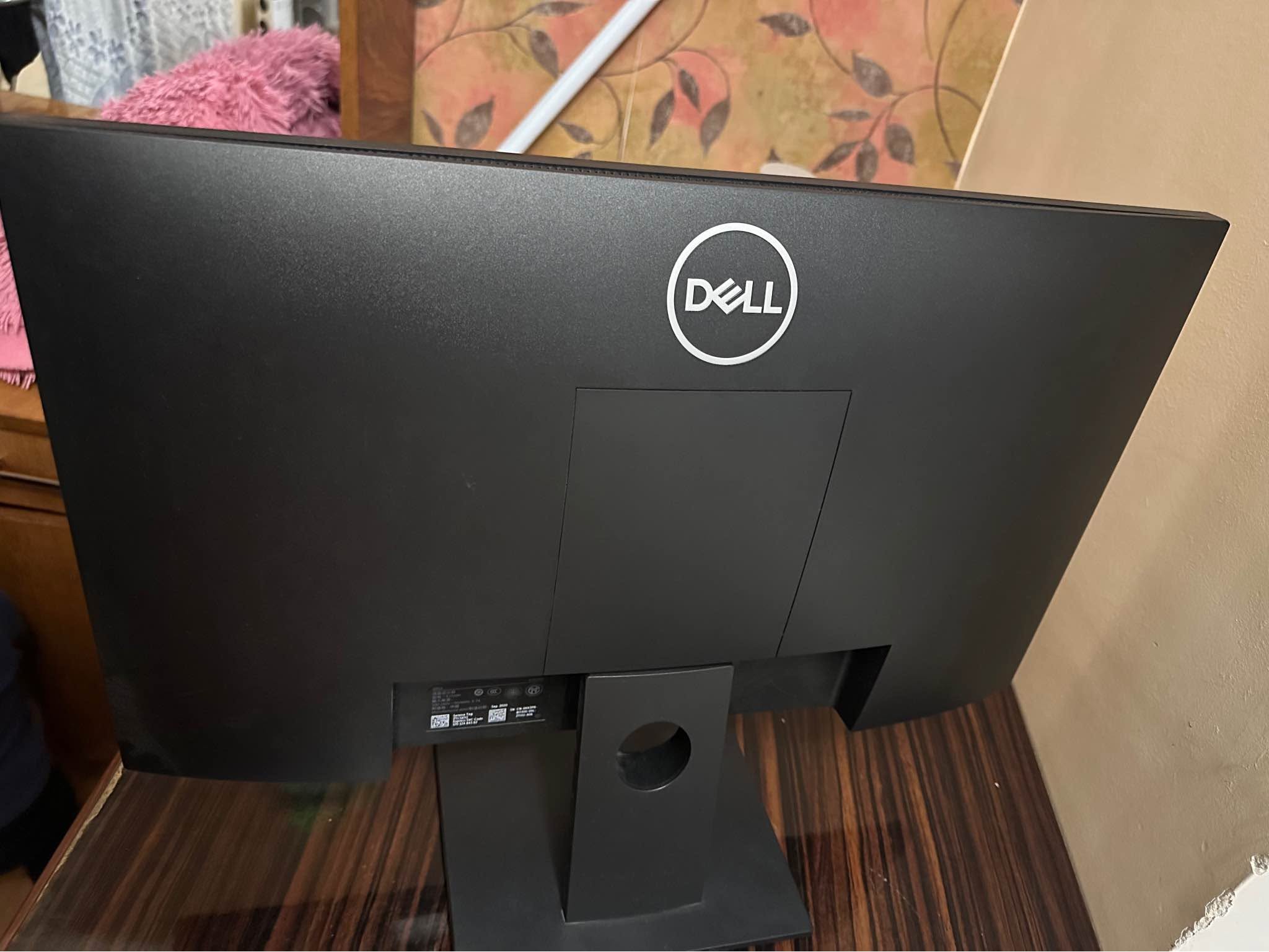 Dell մոնիտոր, օգտագործվել է 1 ամիս