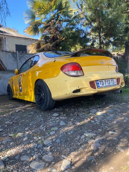 Hyundai Tiburon 2000, 2.0 ავტომატი