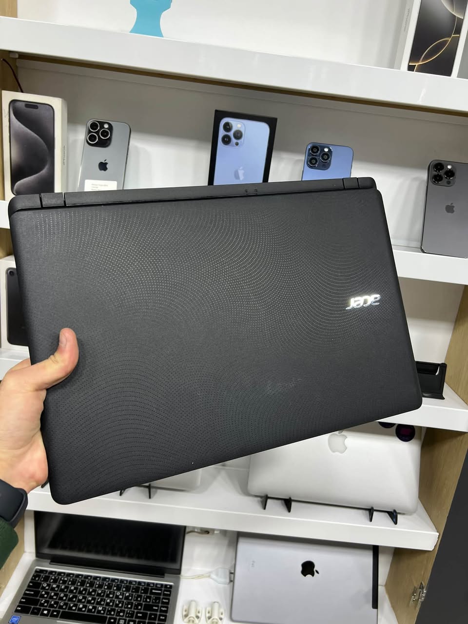 💻 Satılır Acer Aspire ES1-533 — 40,000֏