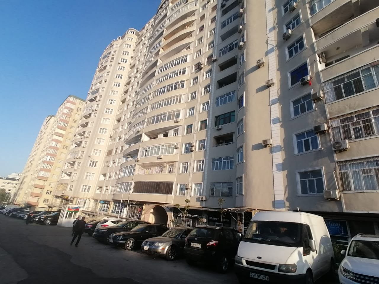 Բնակարան — 220,000 մանաթ