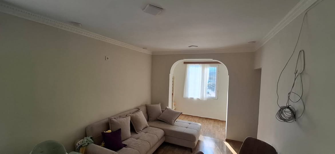 Təcili satılır Rustavidə girişdə 2 otaqlı — 62,500$
