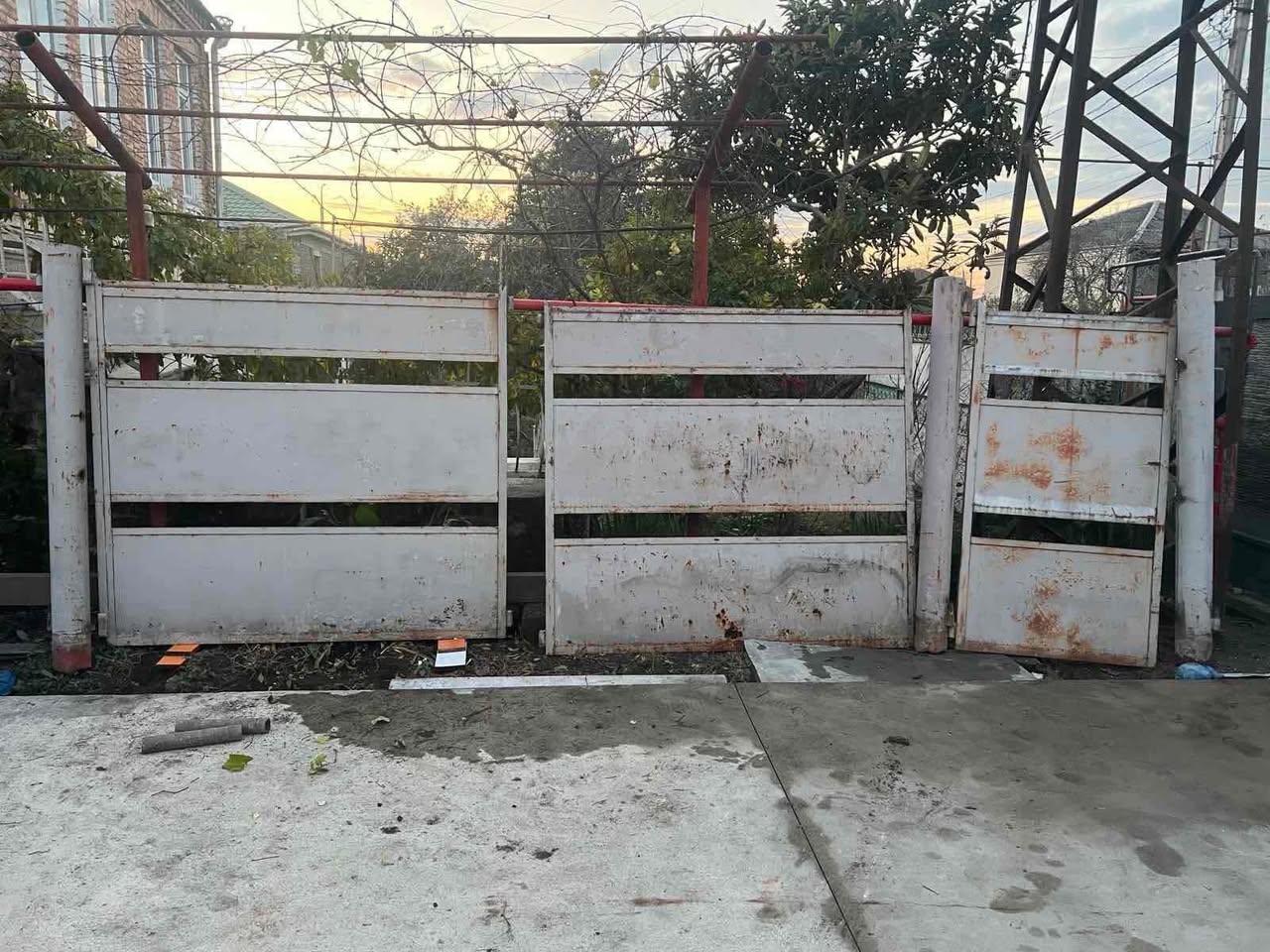 📣Satılır qapı, qiyməti 1000 lari 📞