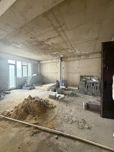 Продаётся 4-комнатная квартира, Тбилиси — $150,000