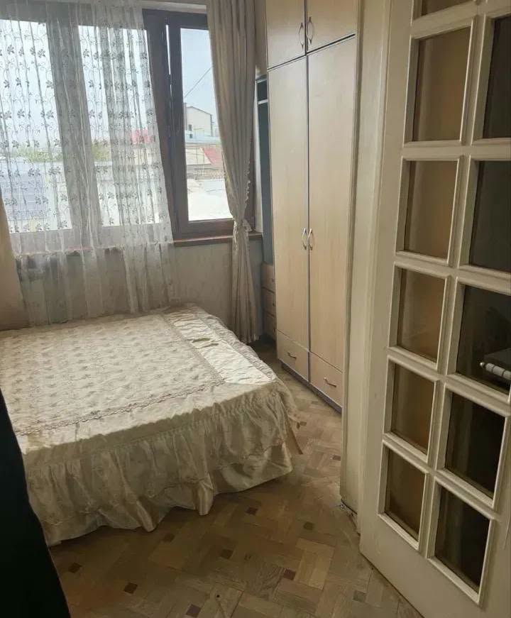 🏡 Bərpa olunmuş mənzil uzunmüddətli kirayəyə verilir —