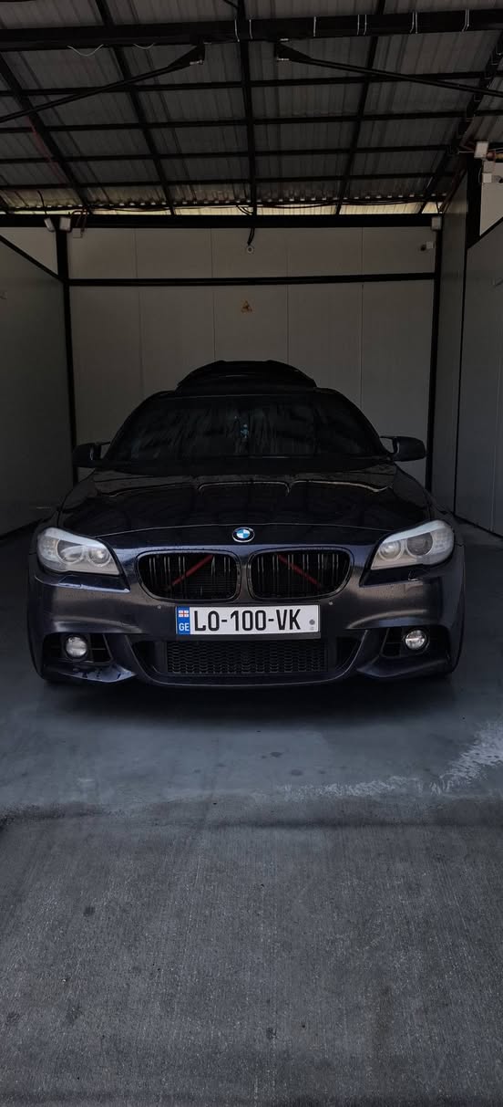 BMW F10 535 2012 — 10,500$