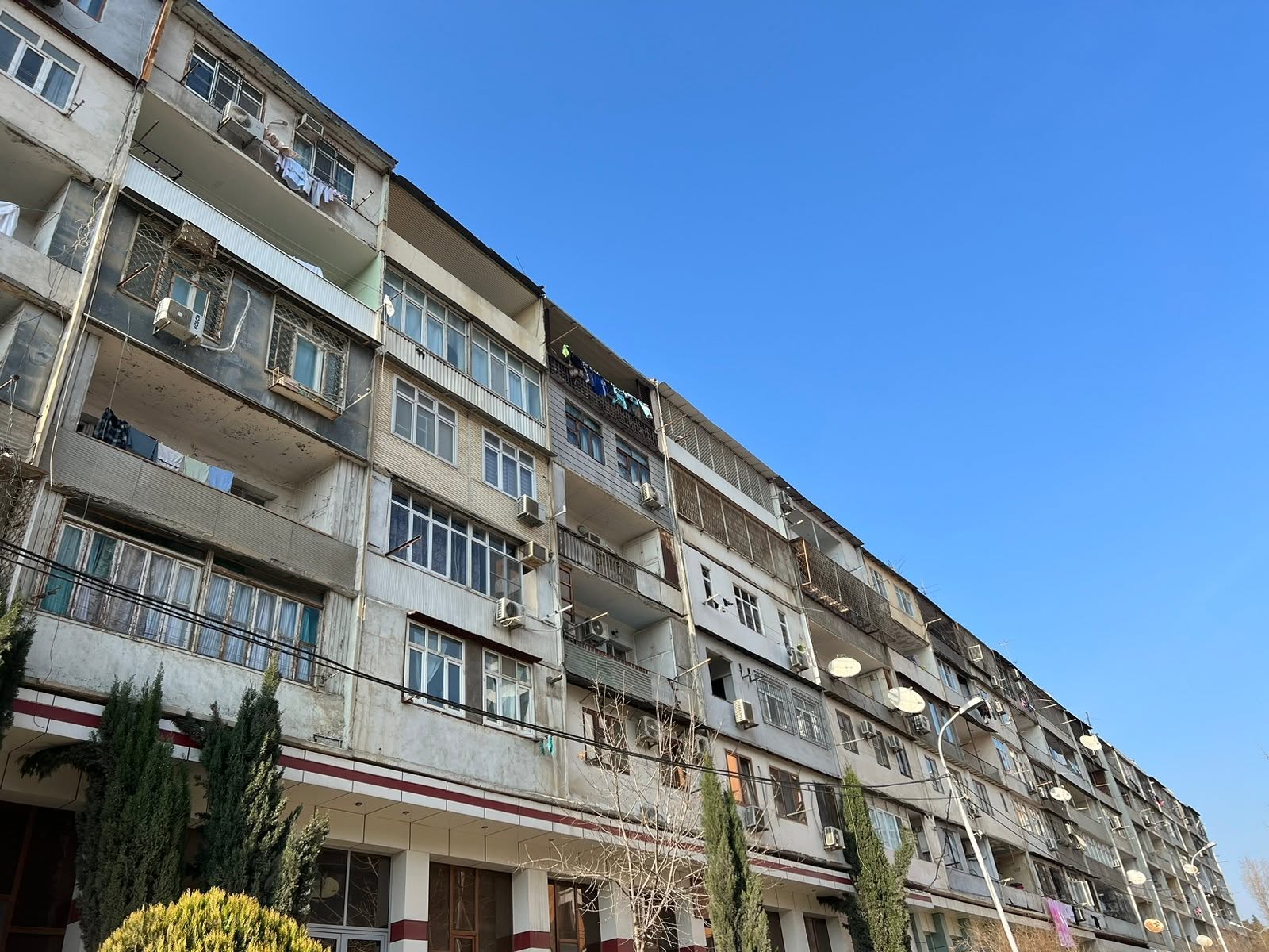Продаётся 3-комнатная квартира, Баку