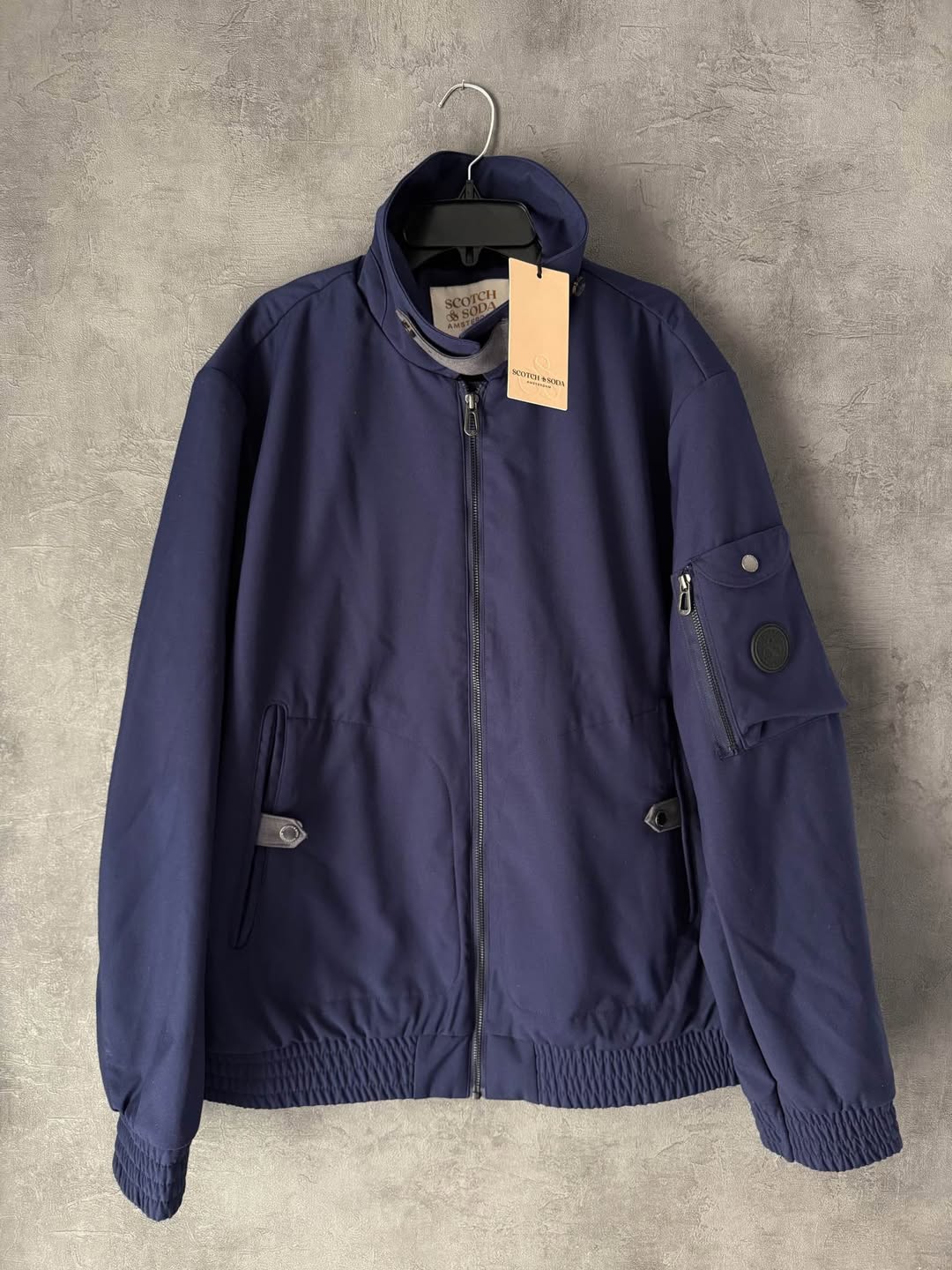 Avtomobil — 240₾