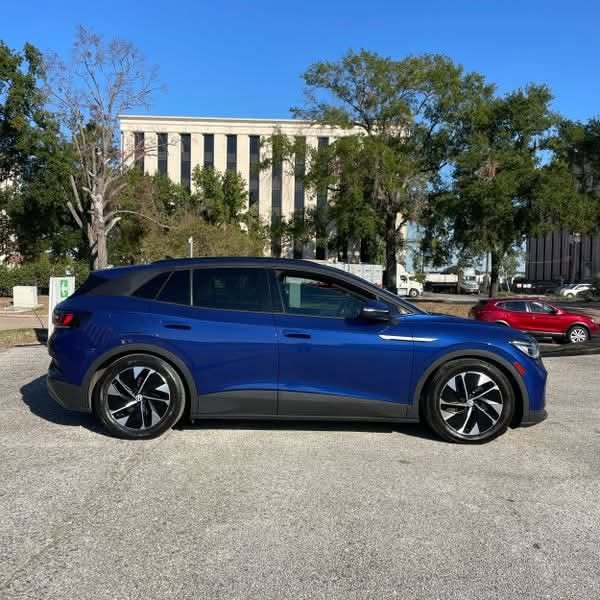For sale from the road 2021 Volkswagen ID.4 Pro — $12,800