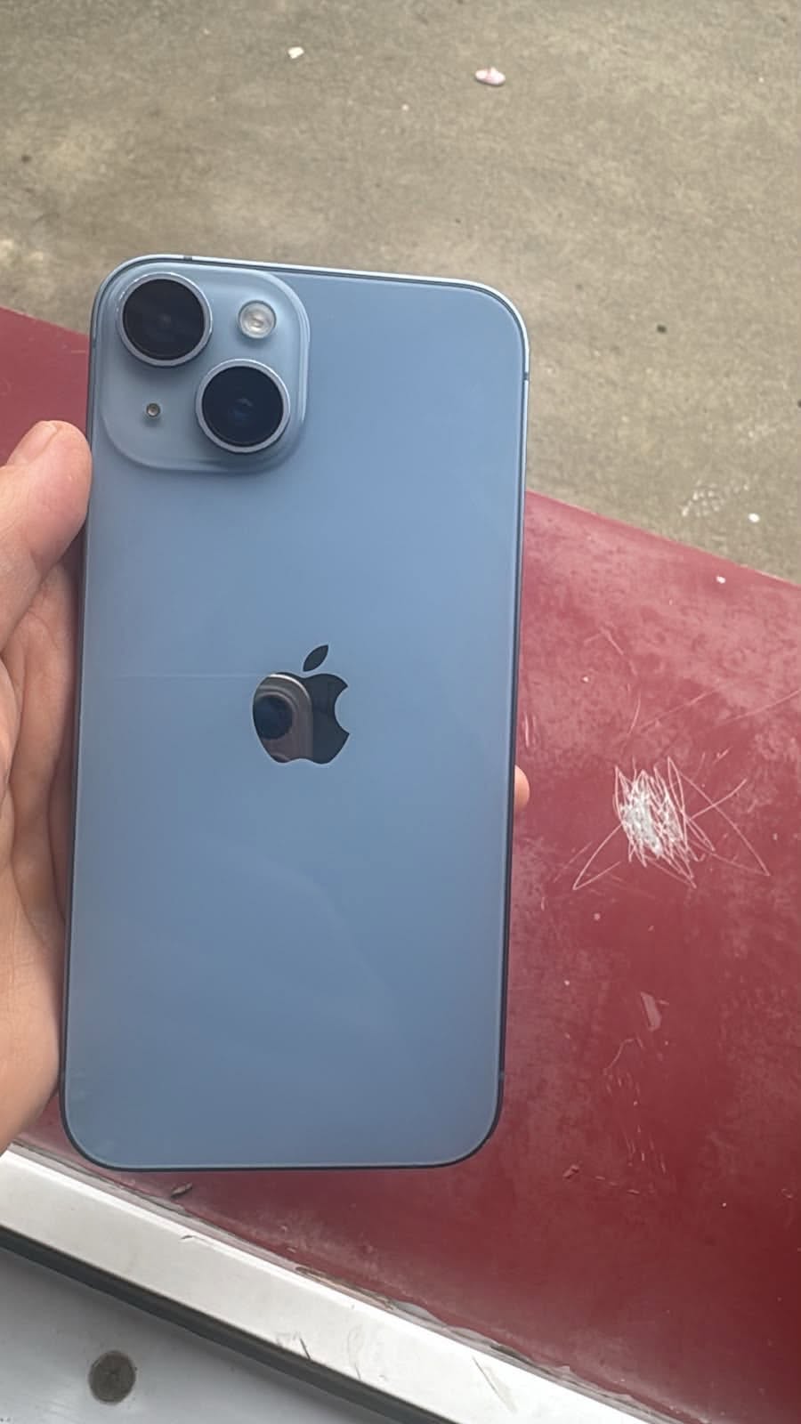 iPhone 14 blue, 650
