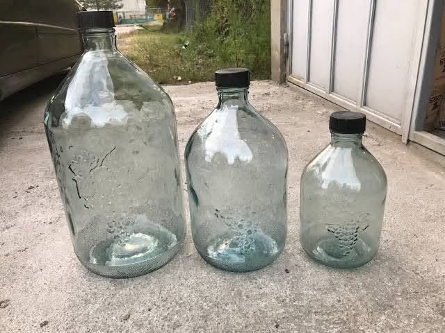 Köhnə botlar satılır — 10₾