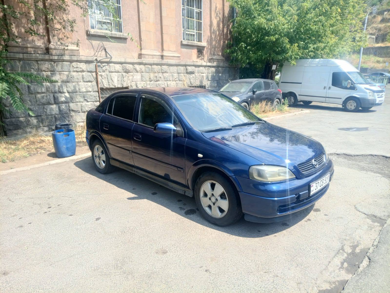 օպել աստրա ջ 2003 — 3,600 դոլար