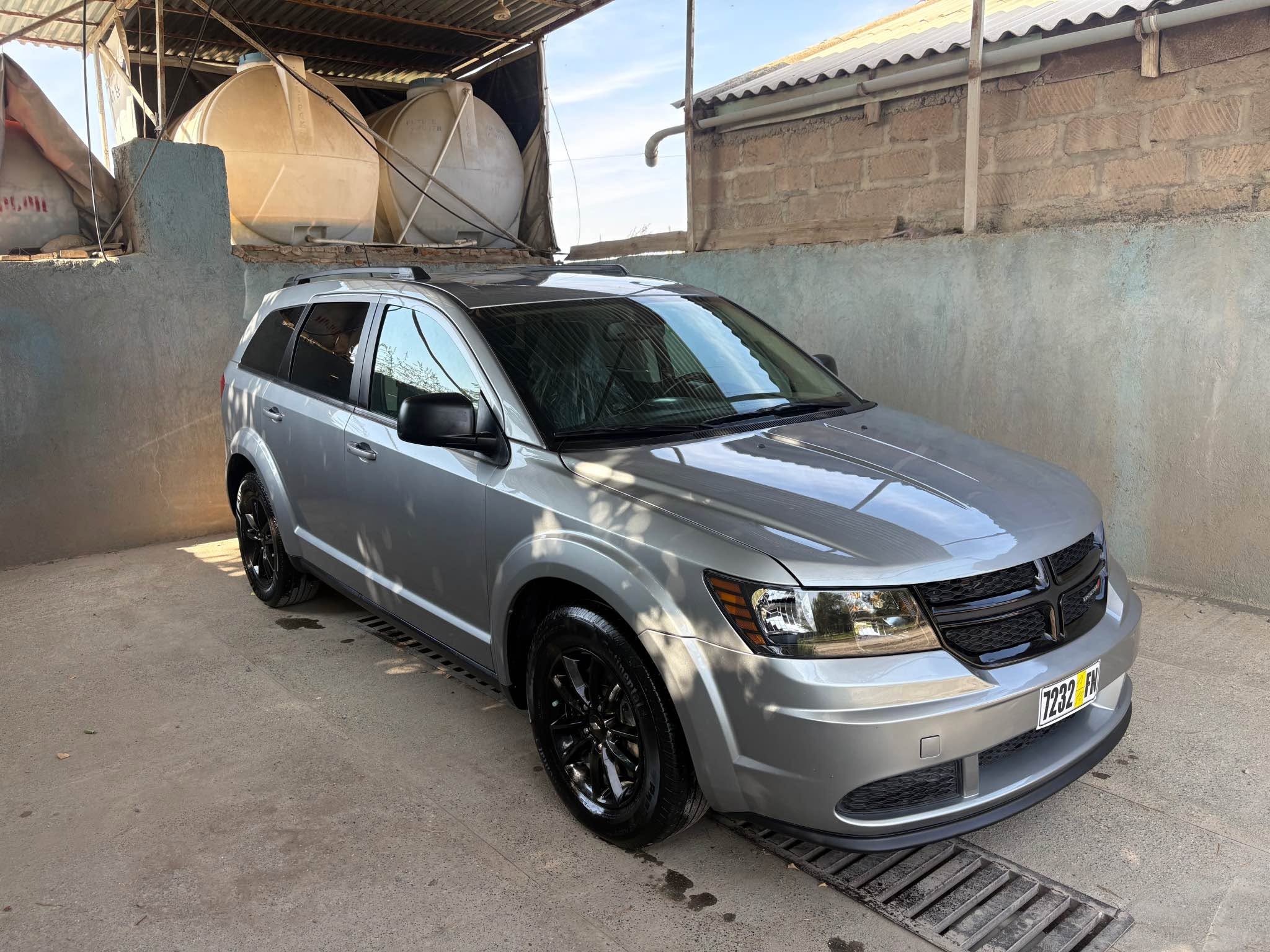 Автомобиль — 10,900$